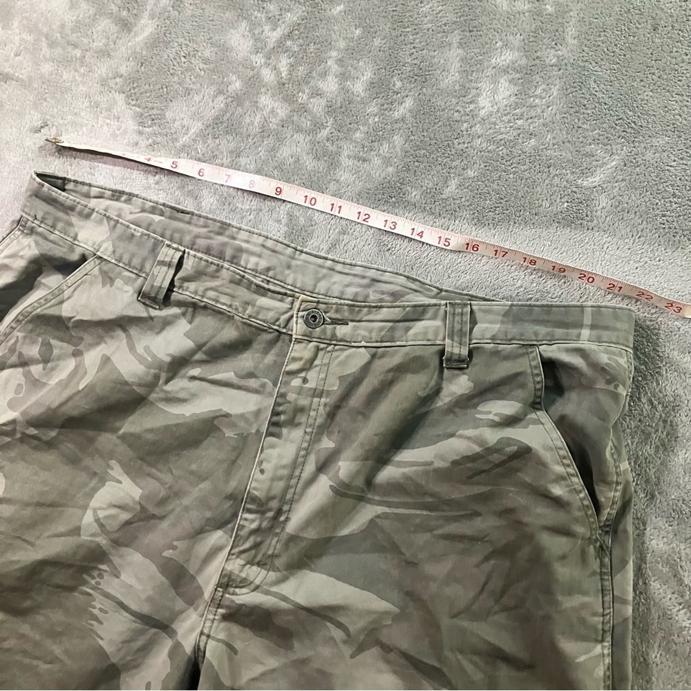 Vintage Men's Camouflage Cargo Pants 100% Cotton Wrangler  10” cuff size 42x30 - Picture 5 of 8
